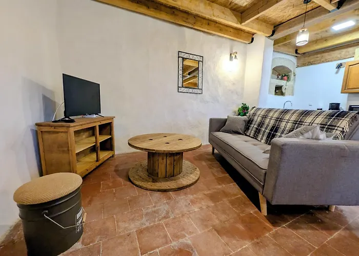 Val De Loire Le Puits Loudun